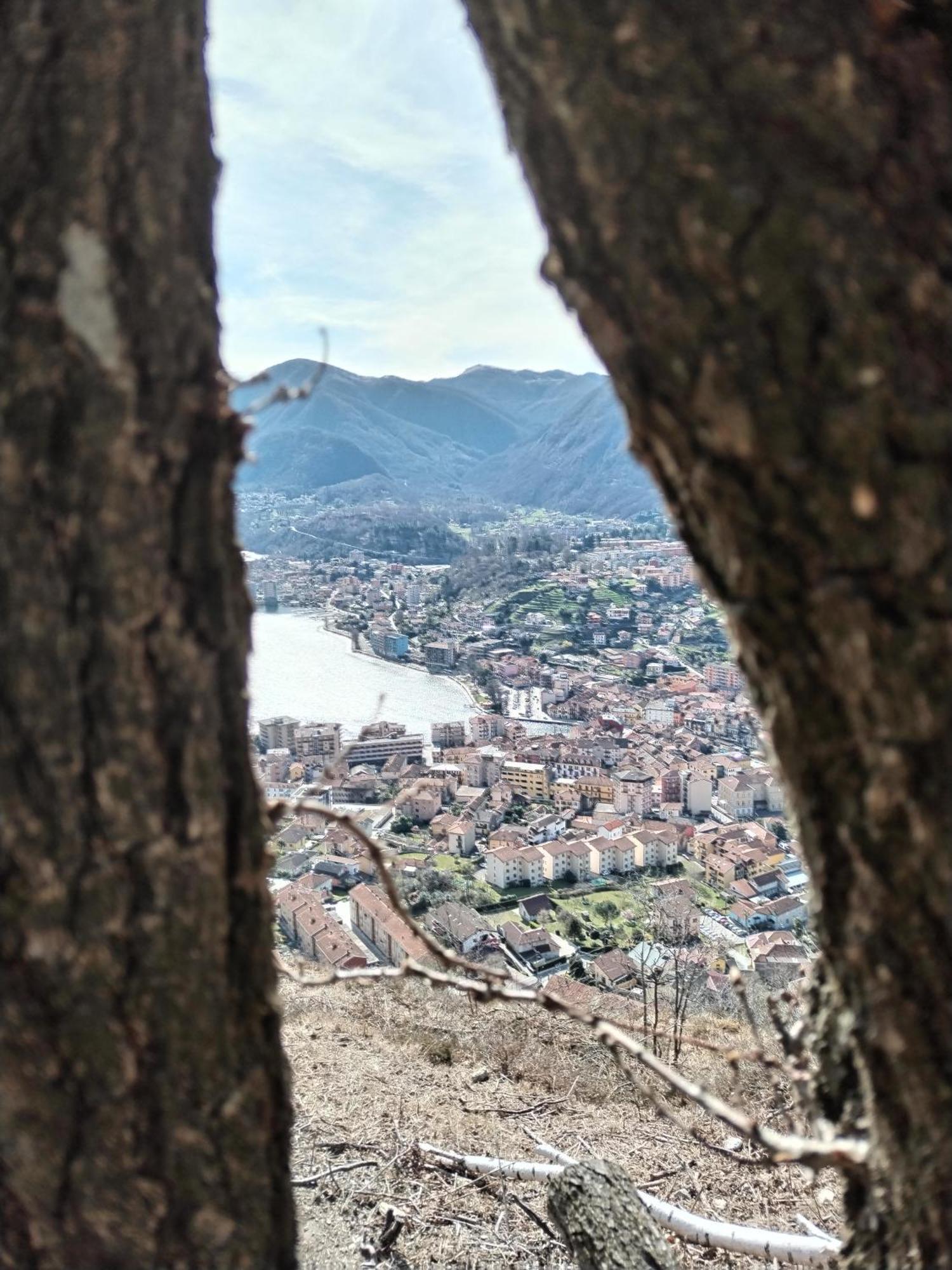 Un Balcone Sul Lago Omegna Bagian luar foto